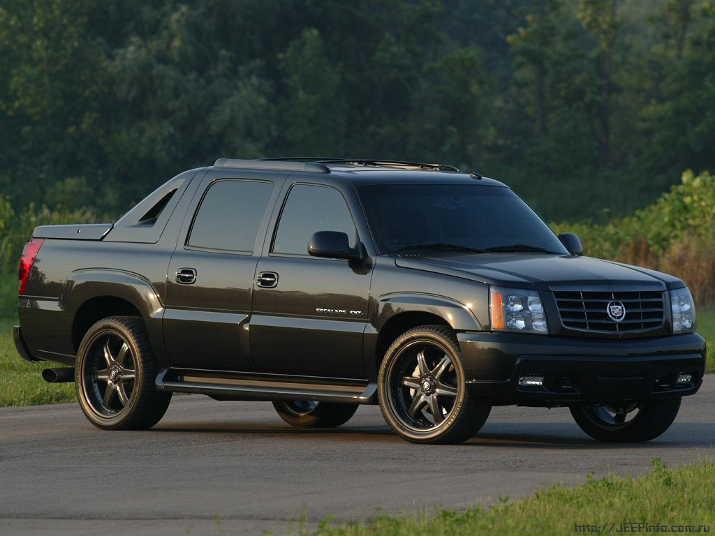 Cadillac Escalade EXT: 10 фото