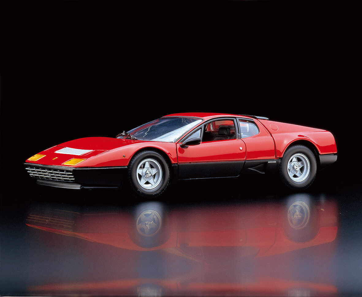 Ferrari 512 BB: 4 фото