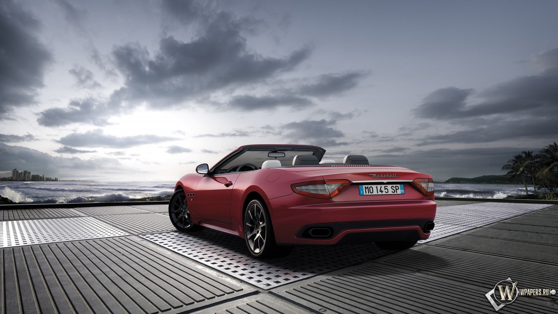 Maserati GranCabrio Sport: 12 фото