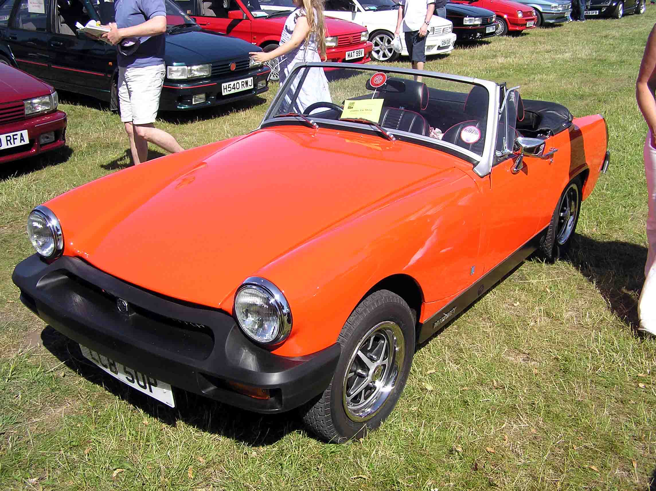 MG Midget: 2 фото