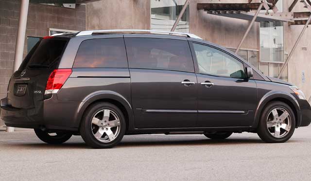 Nissan Quest: 6 фото