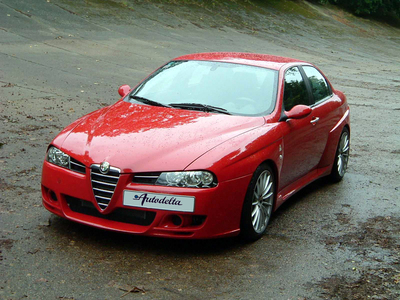 Alfa Romeo 156: 7 фото