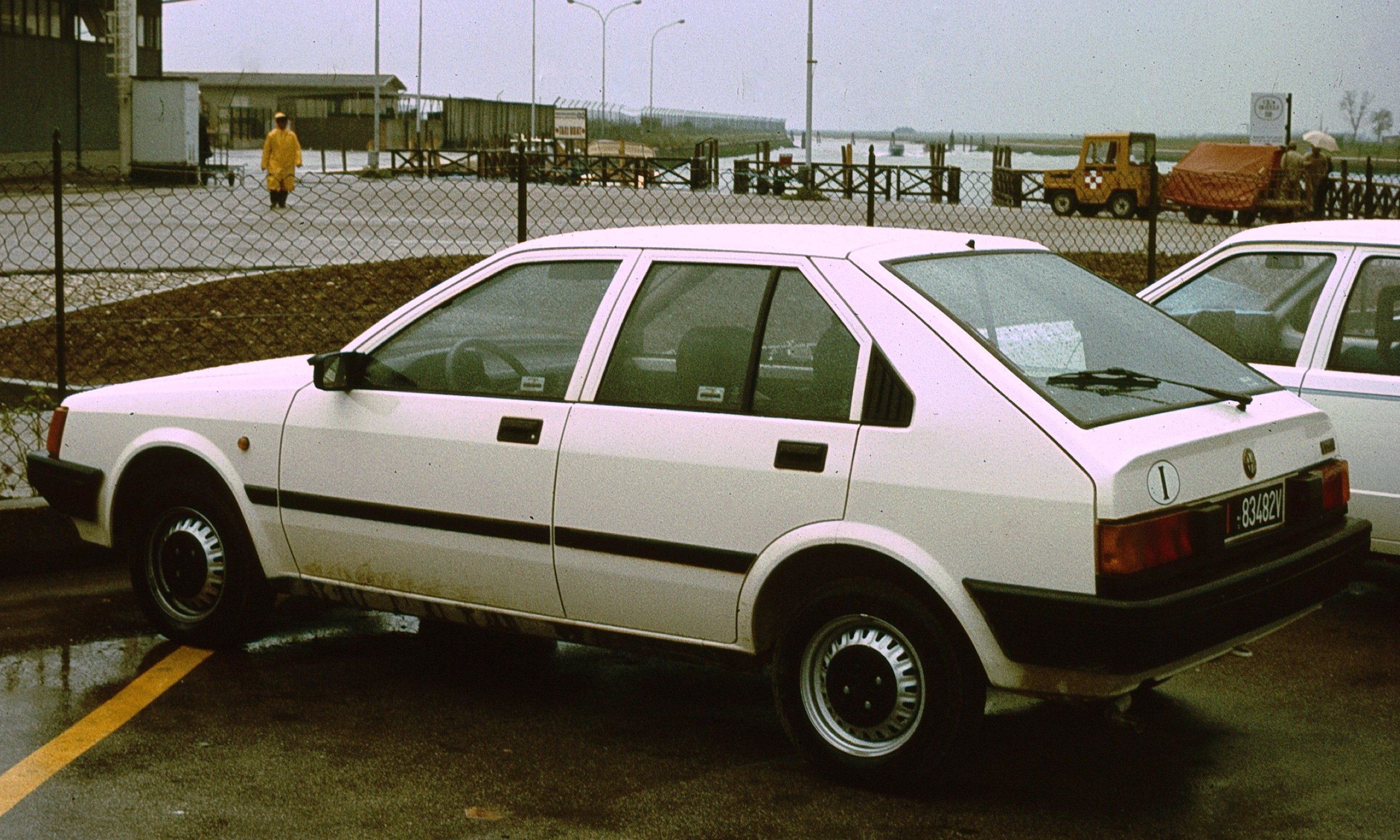 Alfa Romeo Arna: 8 фото