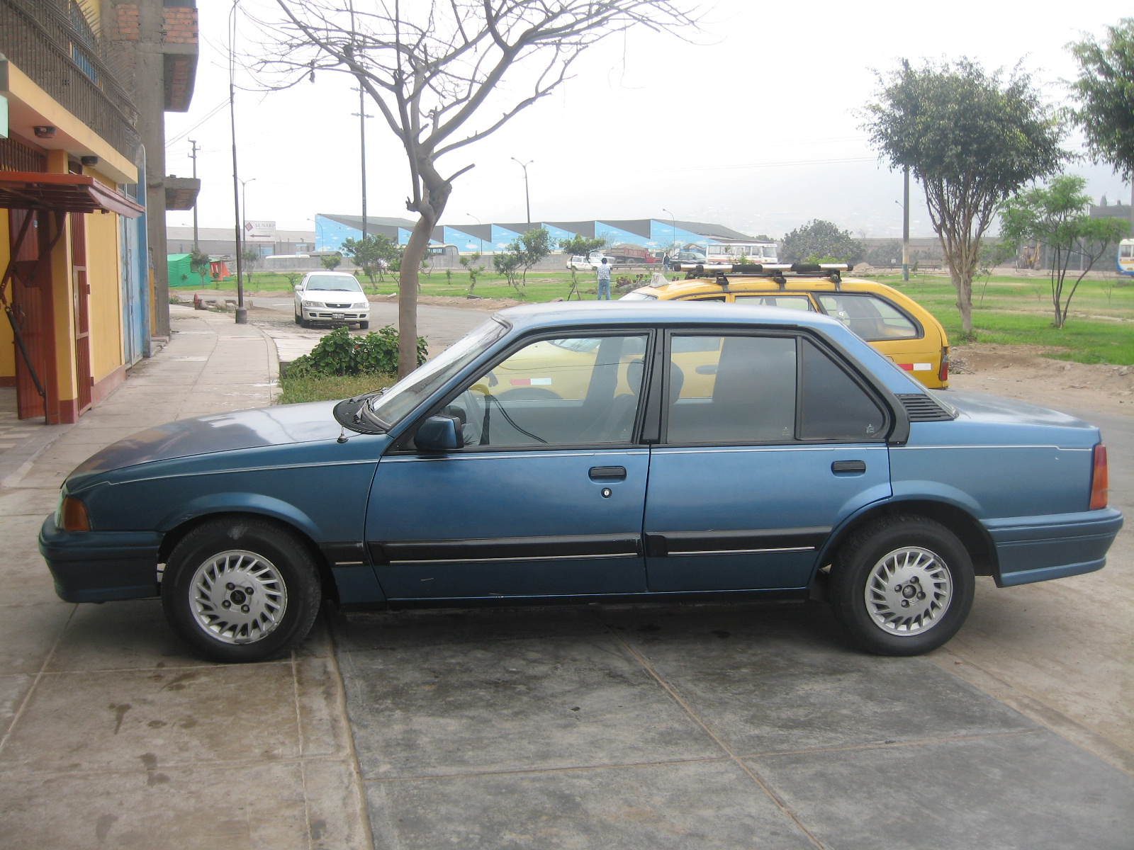 Chevrolet Monza: 7 фото