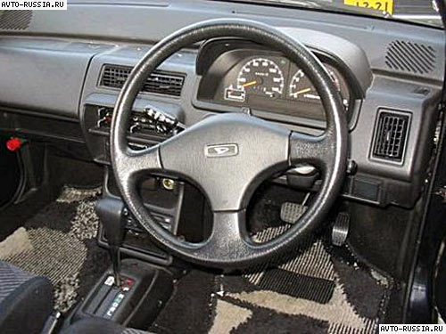 Daihatsu Leeza: 9 фото