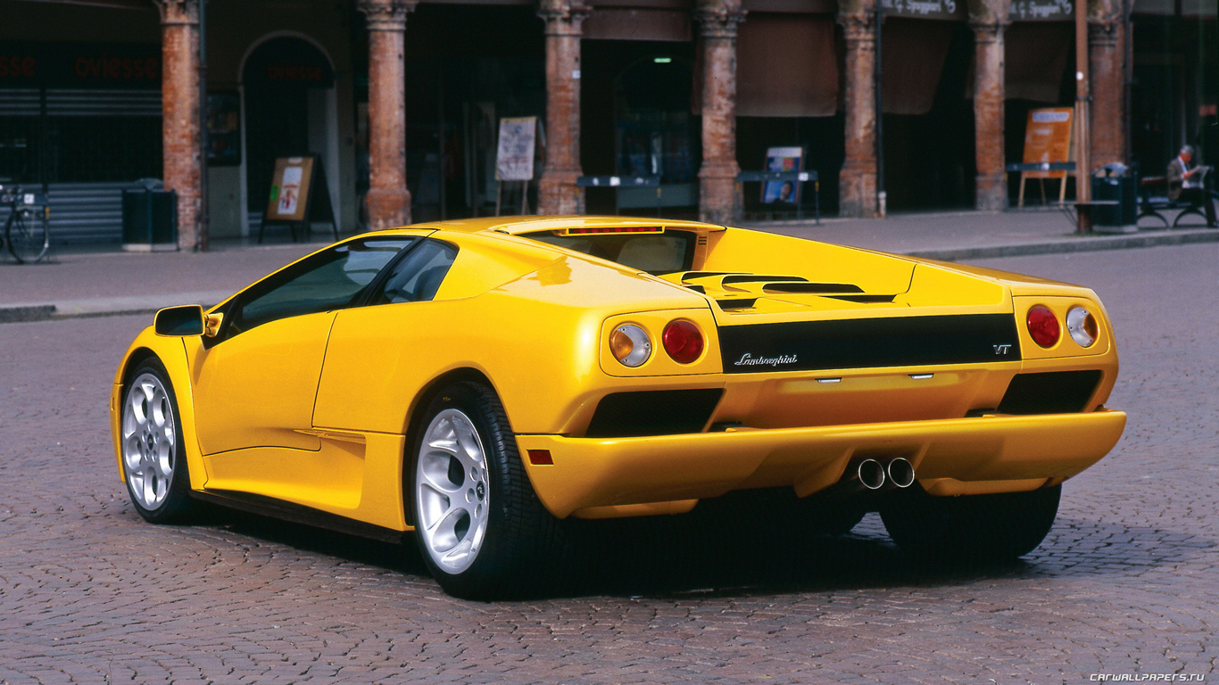 Lamborghini Diablo: 12 фото