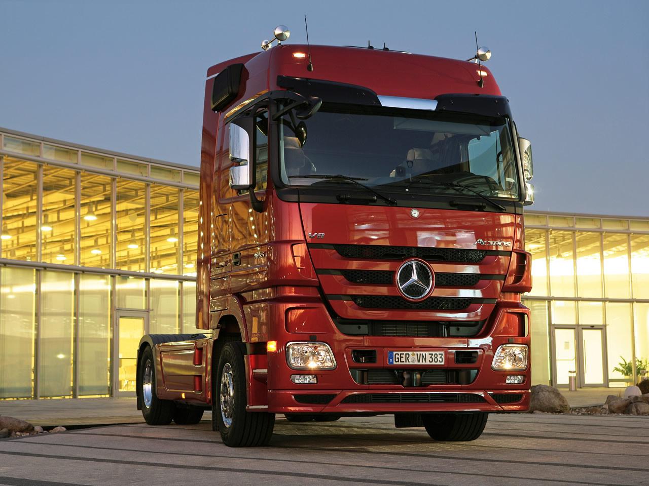 Mercedes Actros I: 7 фото