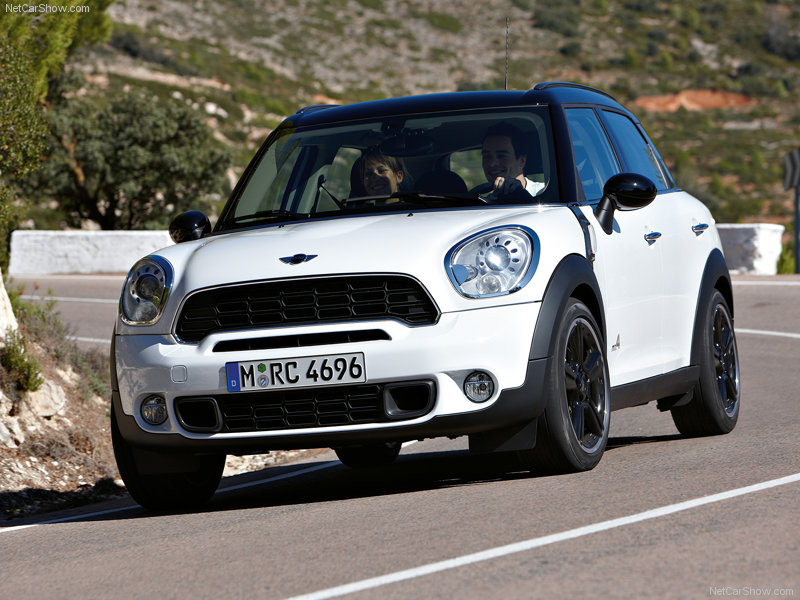 MINI Countryman: 12 фото