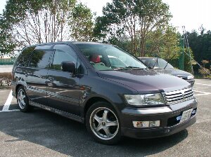 Mitsubishi Chariot Grandis: 1 фото