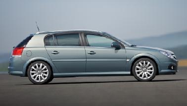 Opel Signum: 3 фото