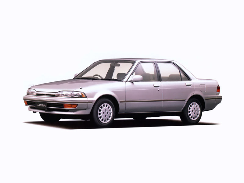 Toyota Carina T170: 9 фото